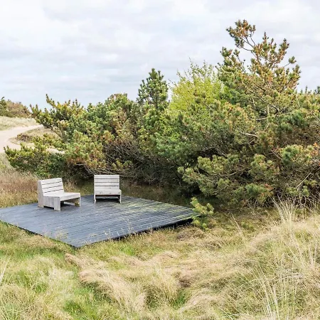 Prázdninový dům 4 Person In *